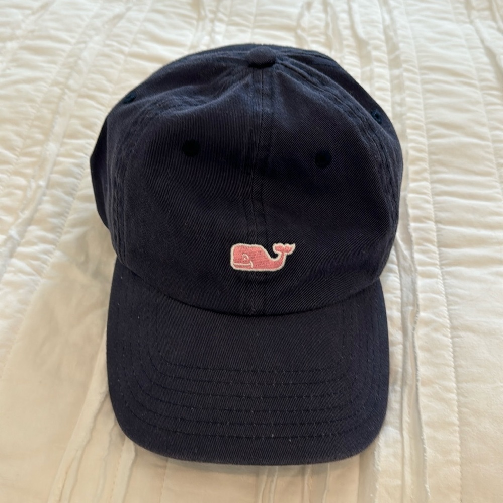 Vineyard vines navy hat with pink whale 100% cotton